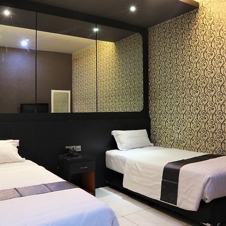 Hotel Candi Medan Exterior foto