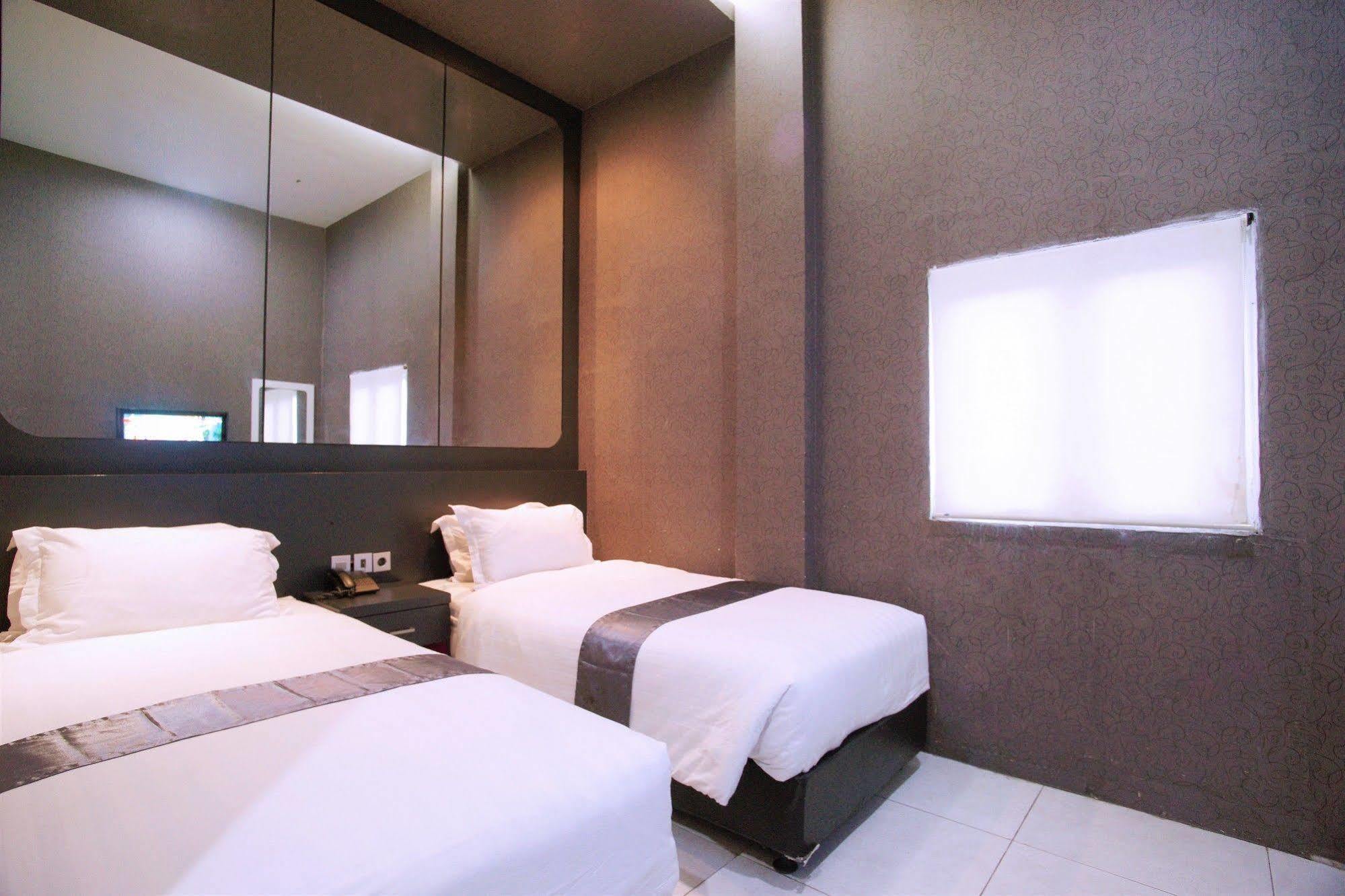 Hotel Candi Medan Exterior foto