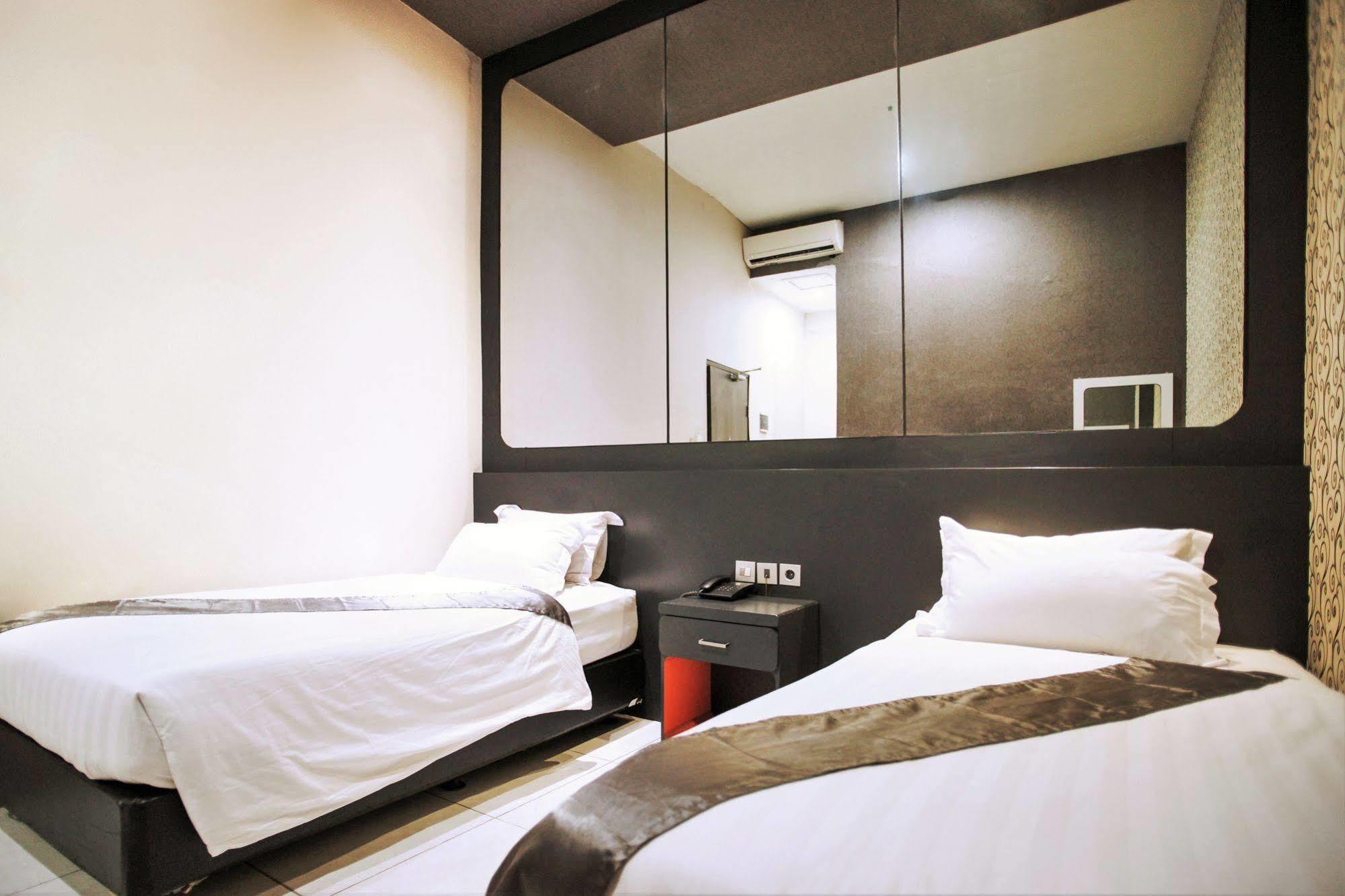 Hotel Candi Medan Exterior foto